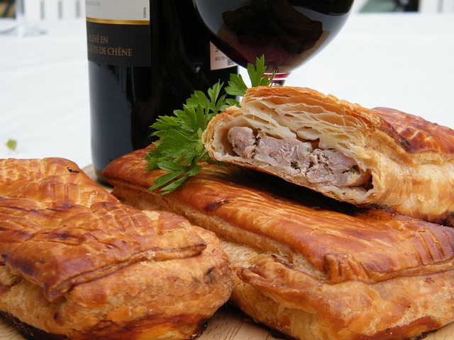 Parmi les spécialités culinaires de Meurthe et Moselle, on trouve le fameux pâté lorrain